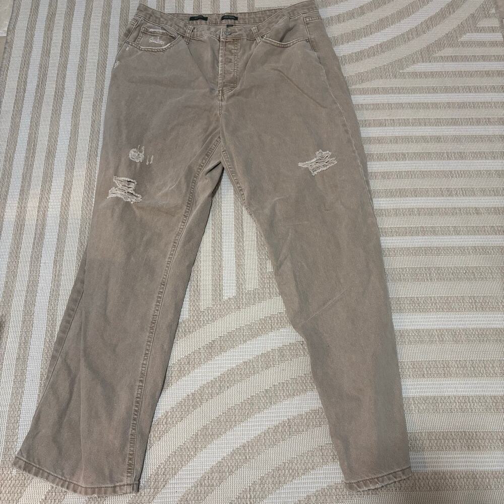 Wild Fable Beige Light Distressed Size 16 High-Rise Stretch Jeans Western